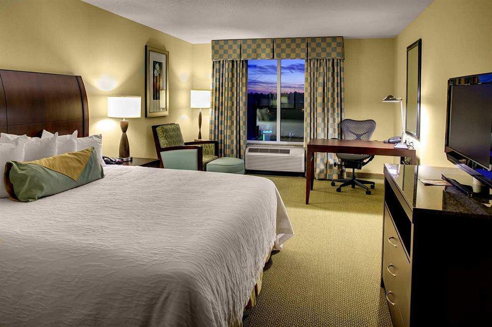 Hilton Garden Inn Richmond South/Southpark Colonial Heights Ruang foto