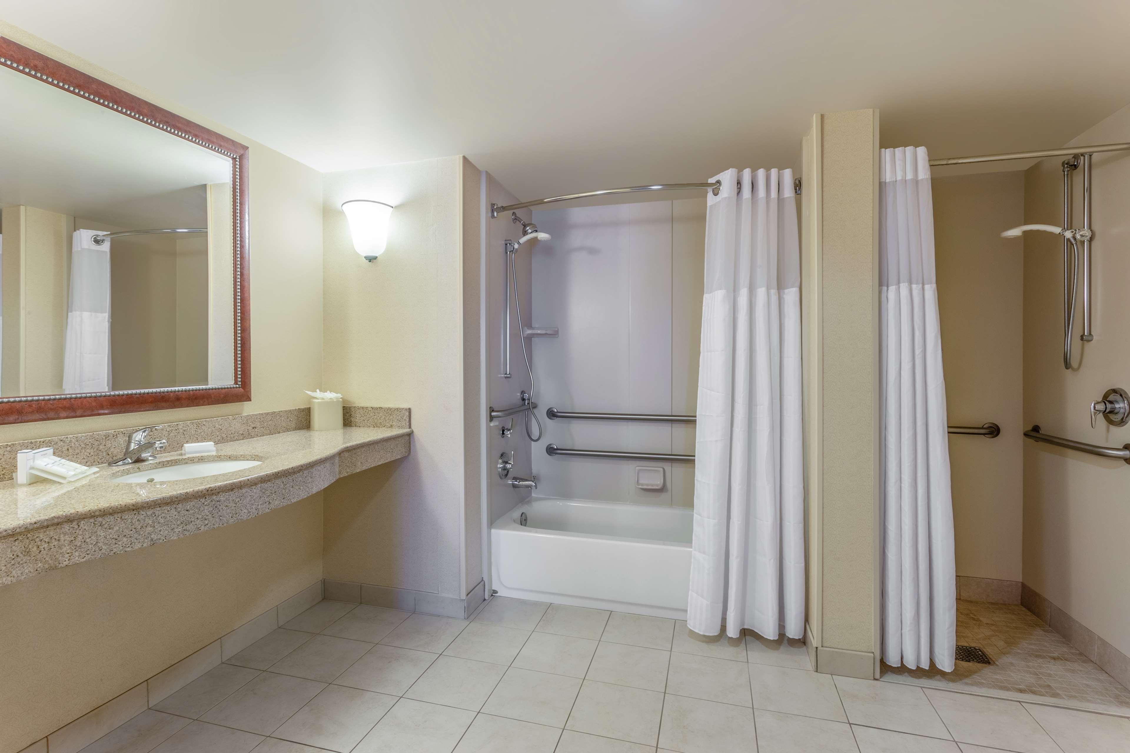 Hilton Garden Inn Richmond South/Southpark Colonial Heights Bagian luar foto