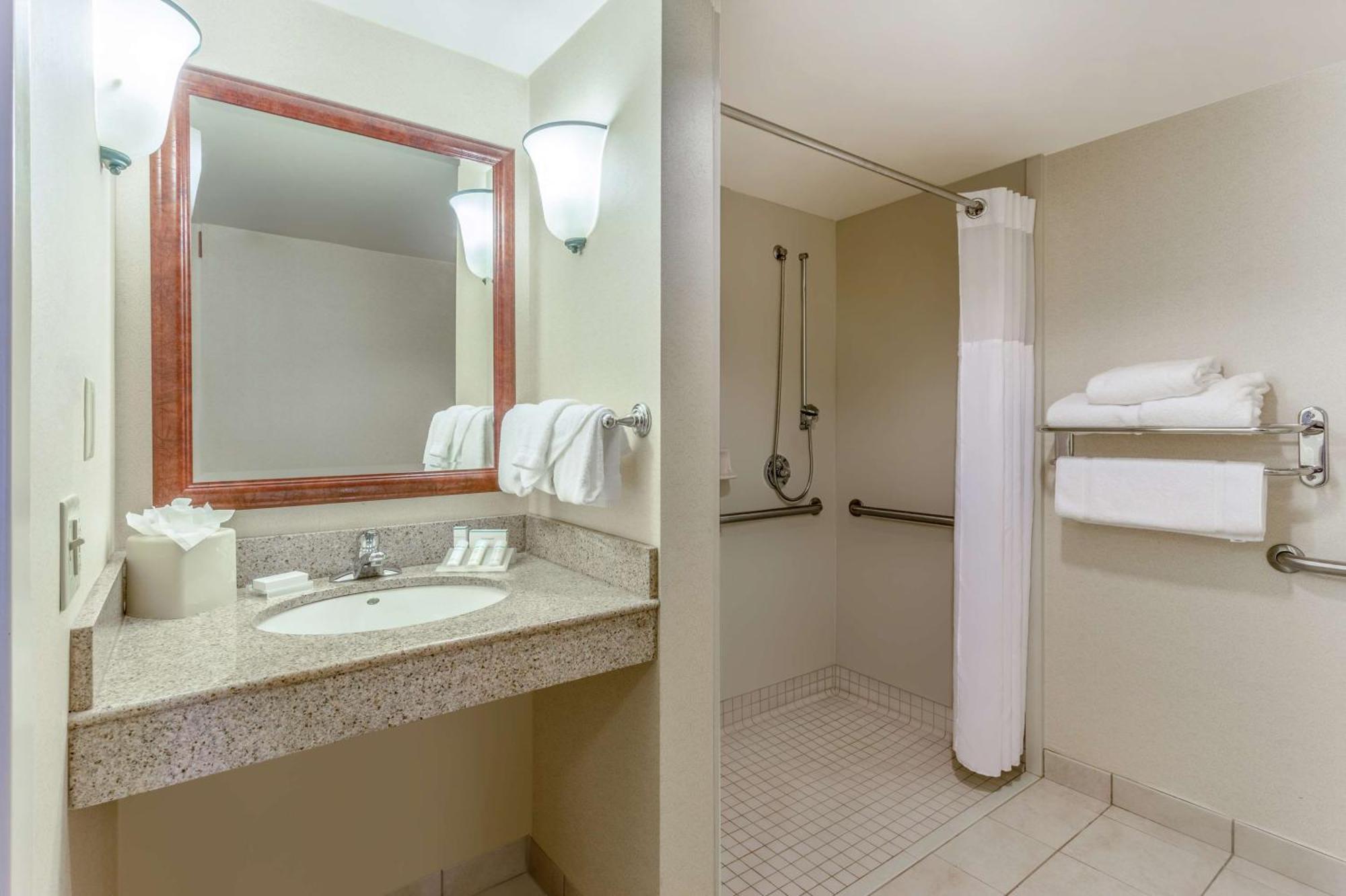 Hilton Garden Inn Richmond South/Southpark Colonial Heights Bagian luar foto