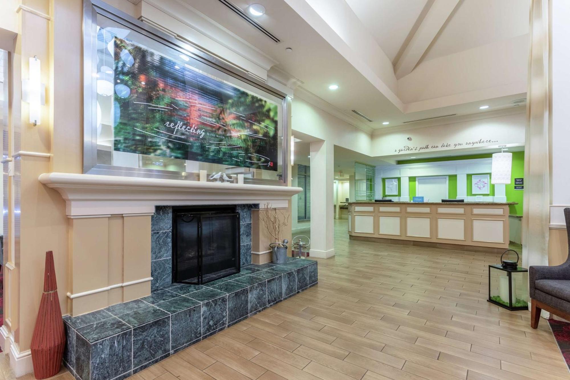 Hilton Garden Inn Richmond South/Southpark Colonial Heights Bagian luar foto